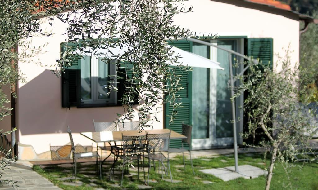 Casa Vacanze Gli Ulivi Borgomaro Exterior foto