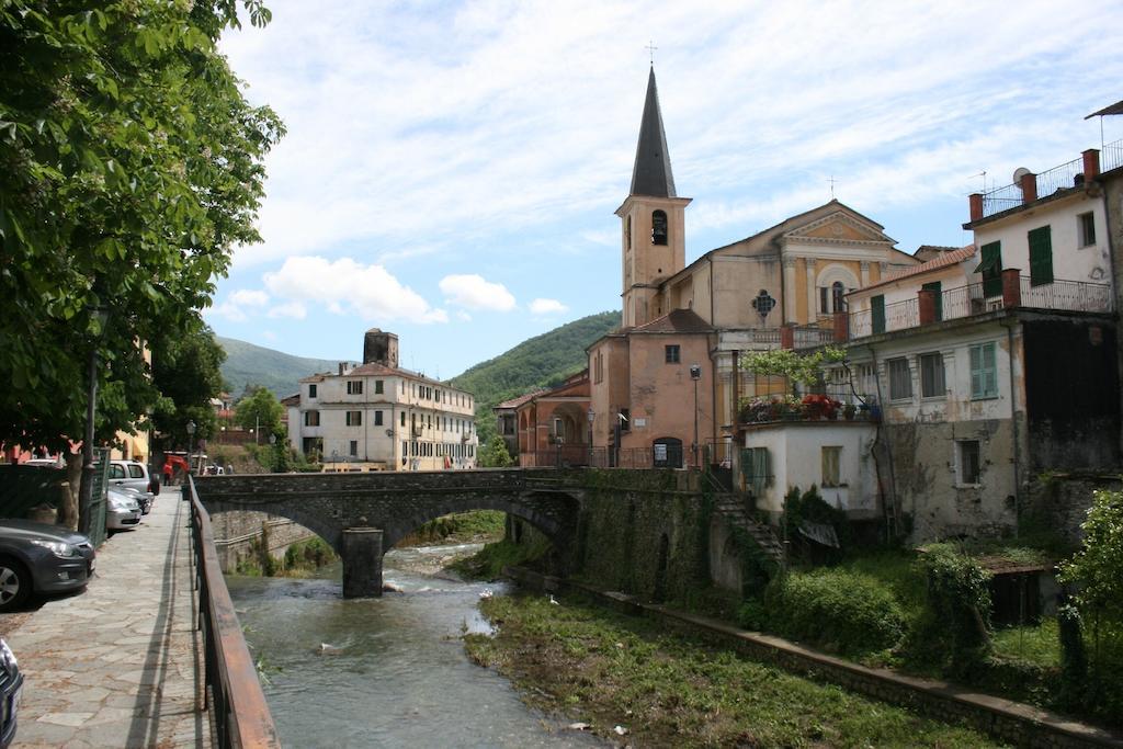 Casa Vacanze Gli Ulivi Borgomaro Quarto foto